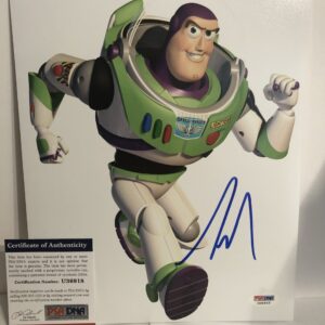 TOY STORY - BUZZ LIGHTYEAR PHOTO 8 X10 - SIGNED BY TIM ALLEN - COMES WITH COA - Free Uk Shipping