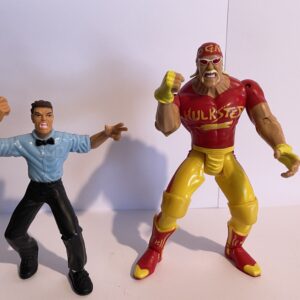 GRIP N FLIP - WCW TOYBIZ 1999 - NWO HULK HOGAN & GOLDBERG - LOOSE